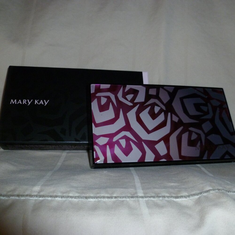 Mary Kay Perfect Palette (empty)